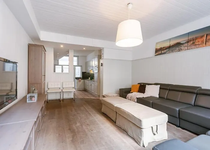 Semesterbostad Huswell - Lapon - Spacious & Stylish Vacation Retreat